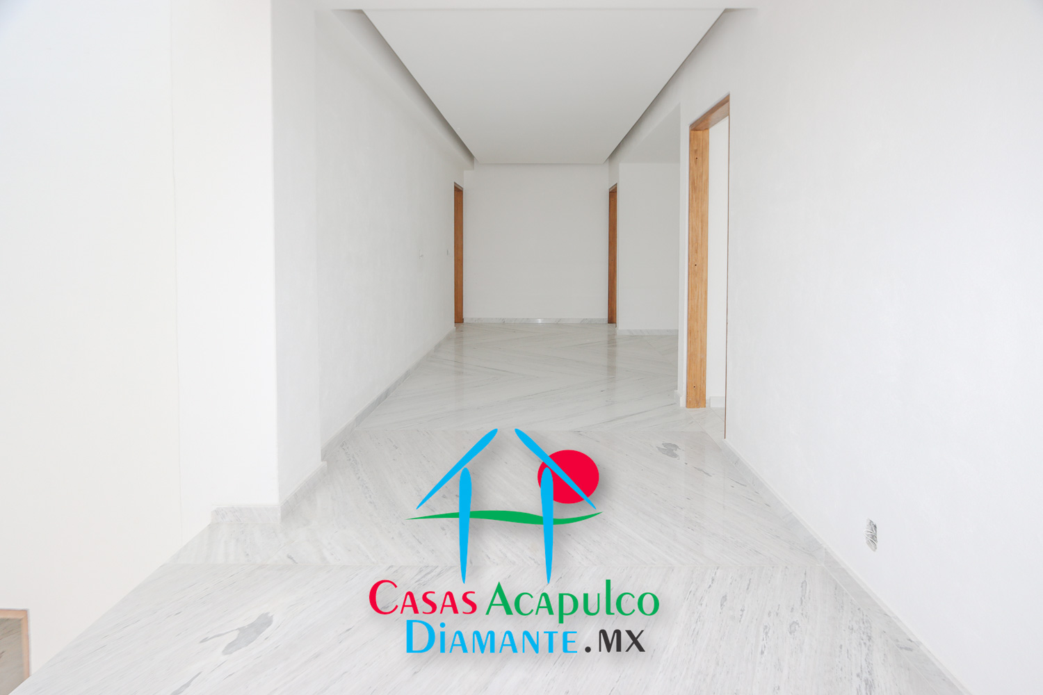 La Concha 82 - Pasillo de recámaras 2